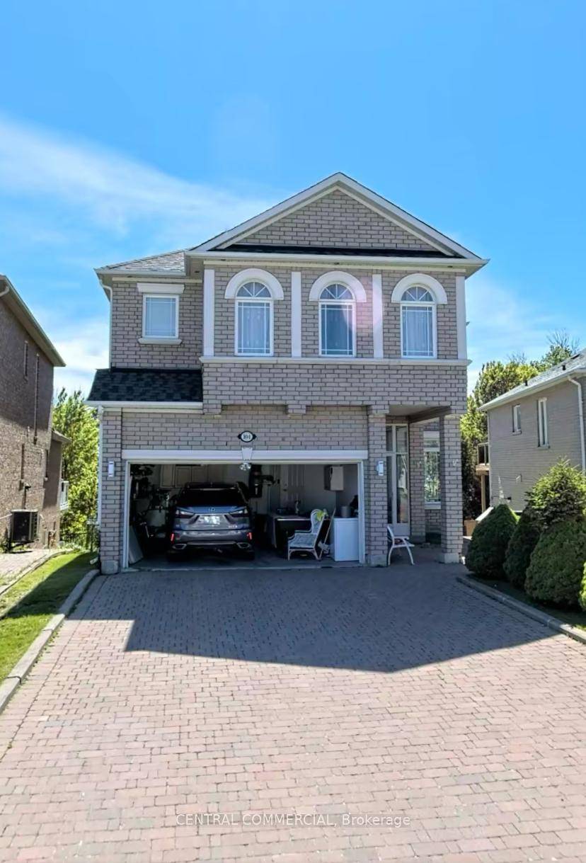 Discover a hidden gem in Rouge Woods that you won't want to miss Muskoka vibes right in your backyard with a full walkout basement !
