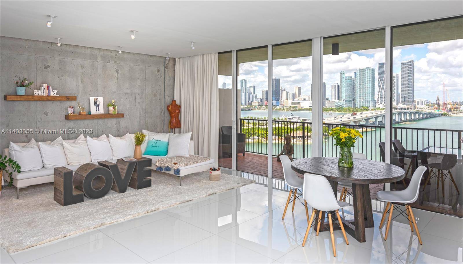 The views are endless in this stunning 1 bedroom 1.