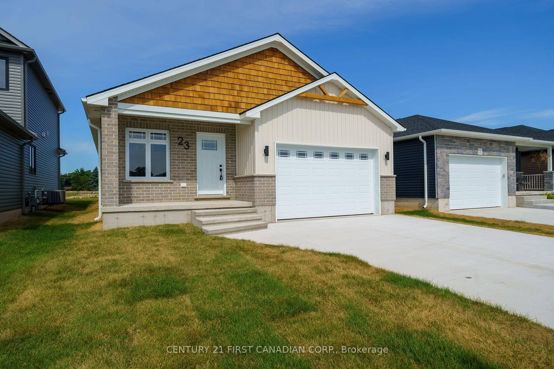 MOVE IN READY ! This stunning 1, 541 sq ft bungalow, expertly crafted by Robinson Carpentry, blends elegance with functionality for a truly exceptional home.