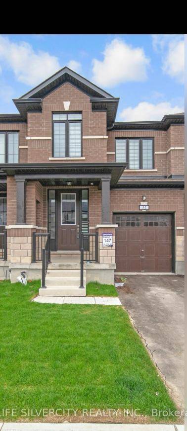 Welcome to this beautiful well maintained 3 bedrooms 3 washrooms freehold townhouse, located in a prime location in Lindsay Ontario.