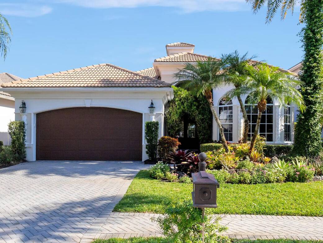 Nestled in the RARELY available Sand Cay community, this lovely 3 bed, 3 bath office den home sits on a park like cul de sac in The Club at Ibis.