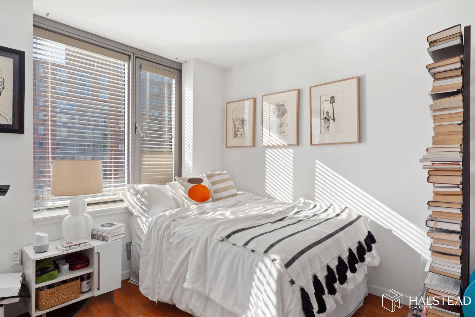 Enjoy serene waterfront living and breathtaking views in this gorgeous alcove studio condo in an amenity rich Roosevelt Island condo building steps from the F train and 1 stop to ...