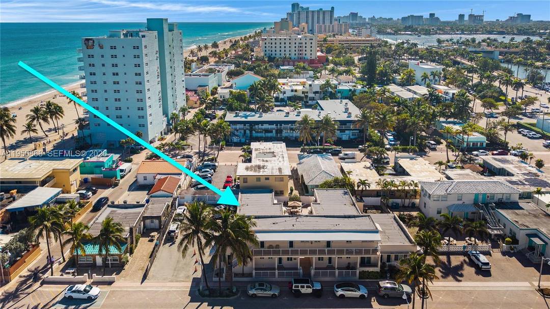 Premier Hollywood Beach location Rare Trophy parcel amp ; Income producing assemblage spanning 3 1 2 contiguous lots, less than 50 yards from famous Hollywood Beach Broadwalk The property consists ...