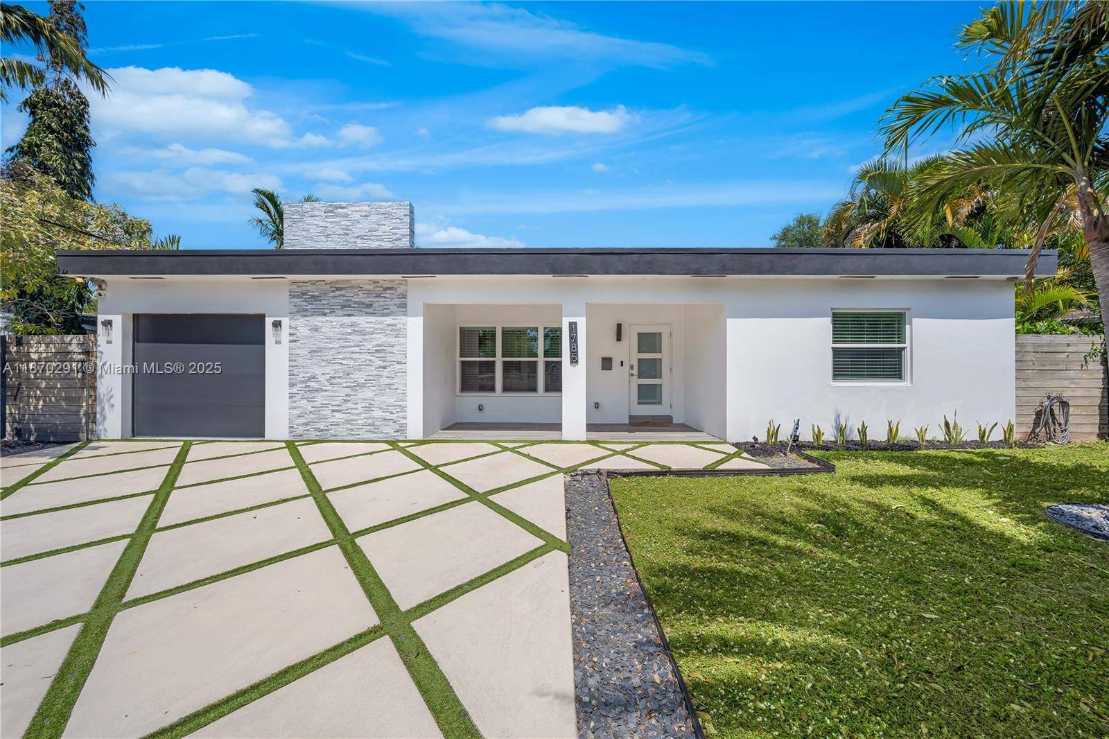 The Turtle s Nest This stylish, fully furnished 4 bed, 3 bath home was knocked down and rebuilt in 2019, sitting between Wilton Manors, Flaggler Village, and Downtown Las Olas ...