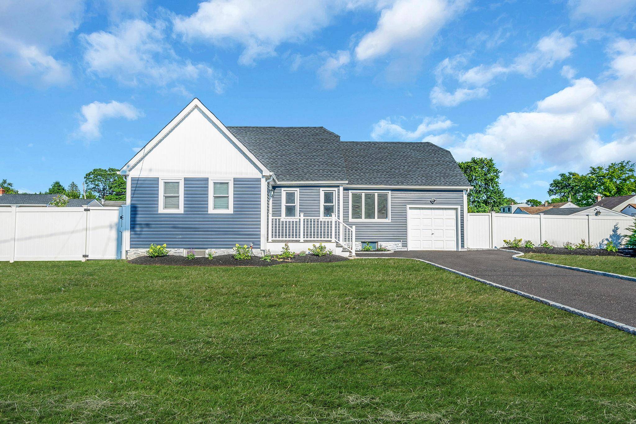 Welcome to 105 Commack Road in North Babylon, a beautifully renovated 3 bedroom single family home that s ready for you to move right in.