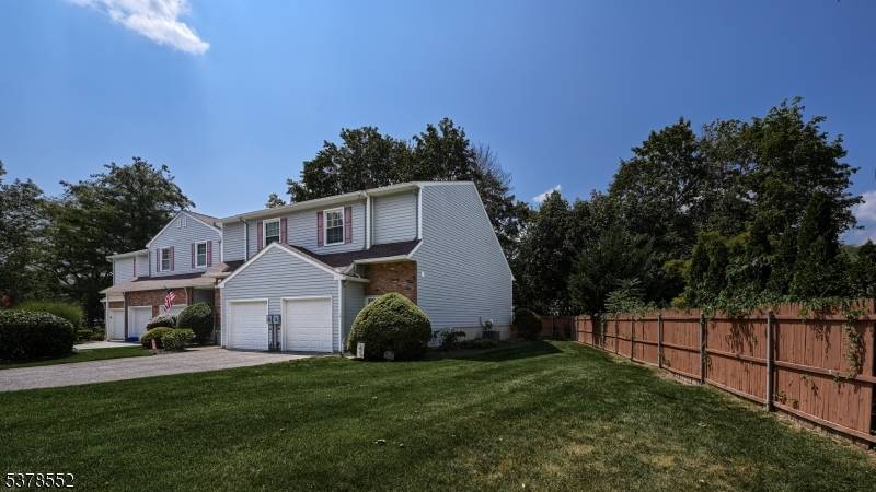 This is it ! Rare End unit townhome in Kenwood Commons.