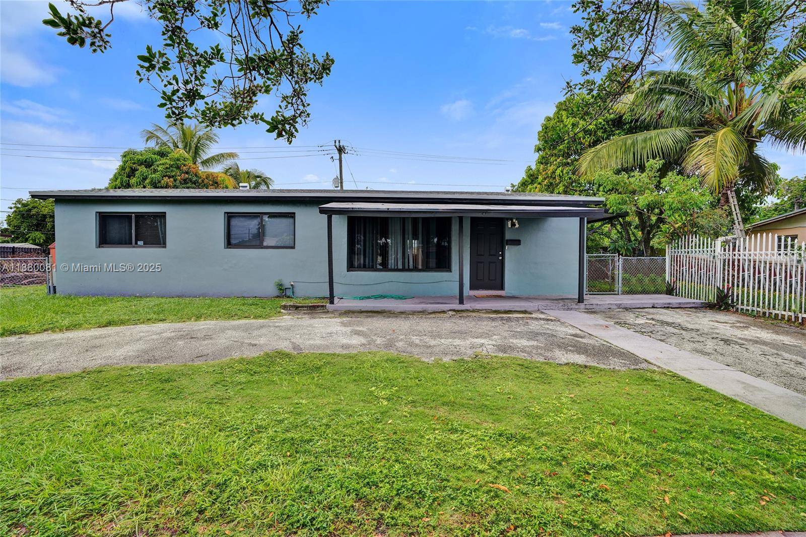 Move In Ready Home in Miami Gardens !