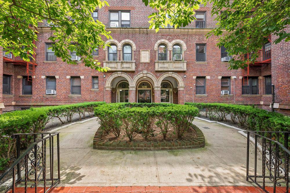 Welcome to this impeccably renovated 3 bedroom, 2 bathroom apartment, where no detail has been overlooked.