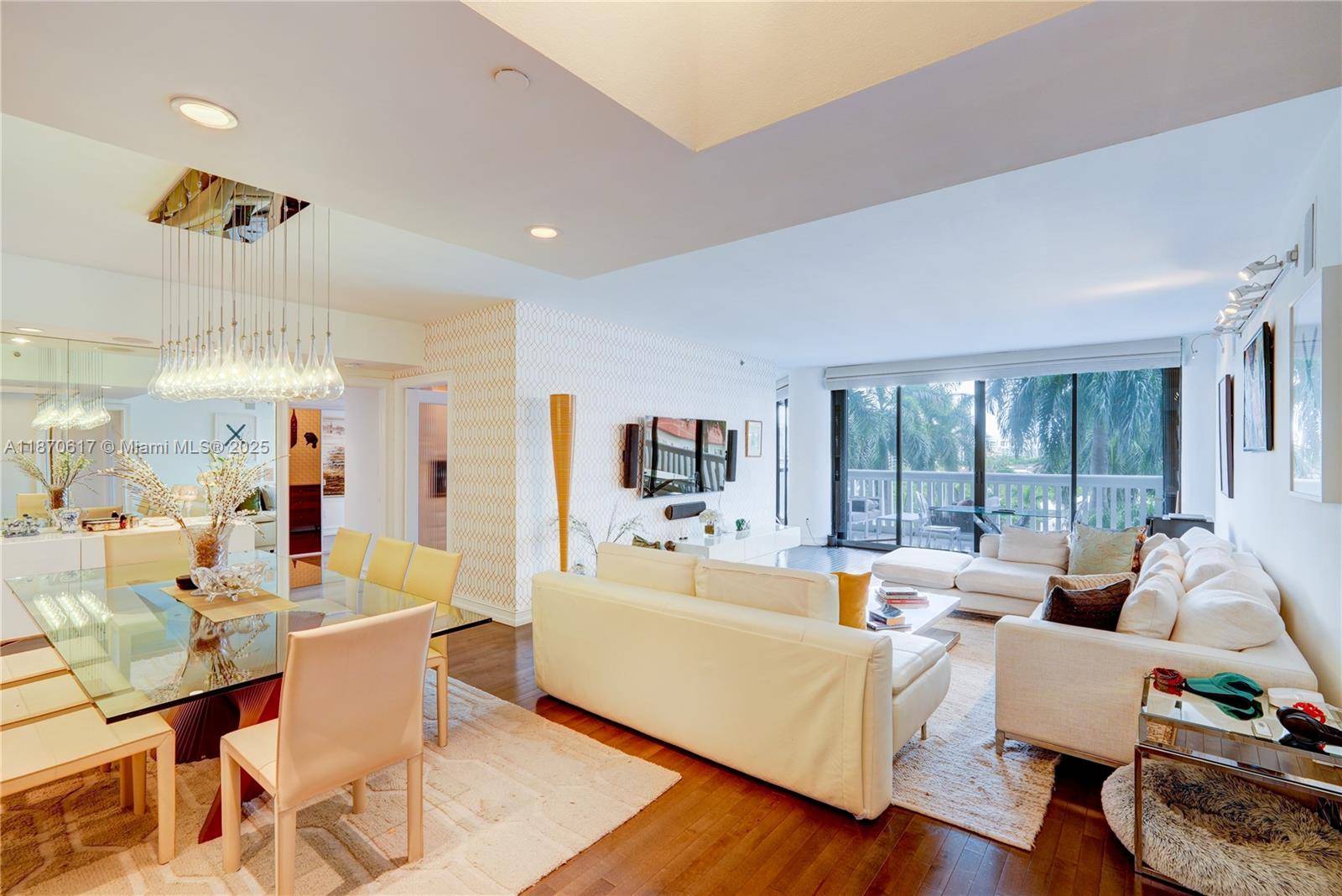 BEAUTIFULLY RENOVATED UNIT IN LUXURIOUS 2000 BUILDING AT WILLIAMS ISLAND.