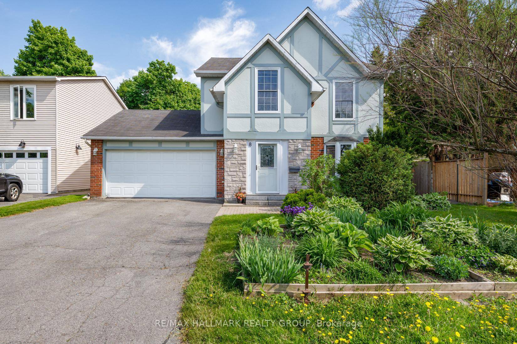 A rare find ! This TRUE 6 bedroom home offers outstanding flexibility perfect for large families or professionals working remotely.