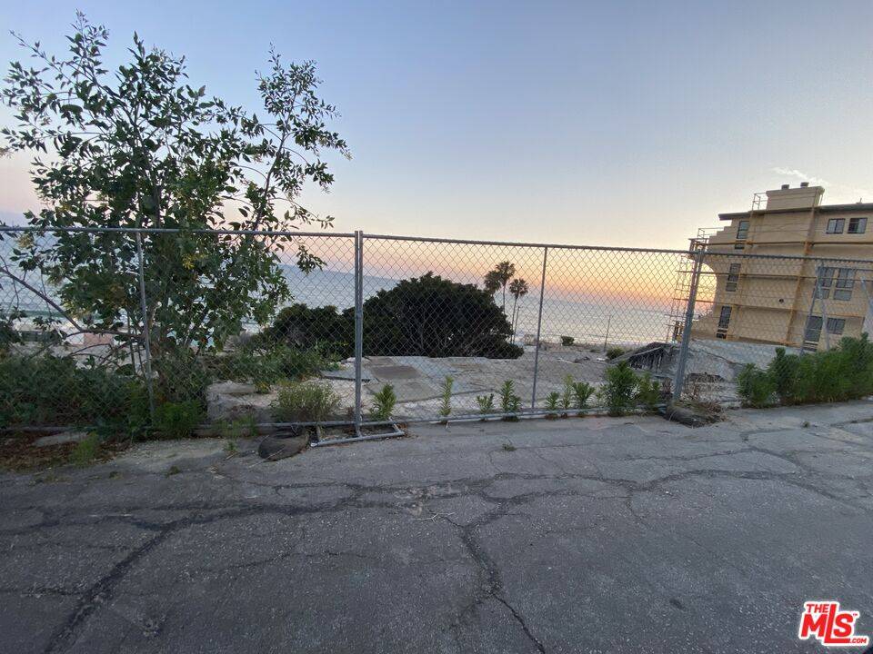 21350   Rambla Vis Malibu La