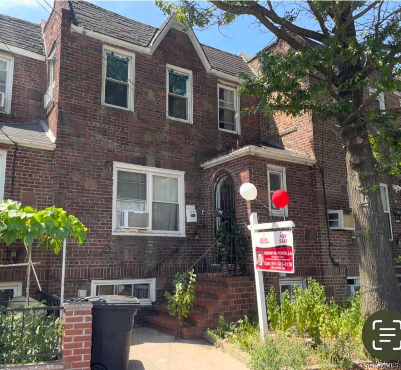 I am delighted to present to you this beautiful gut renovated one family home with open floor plan, wooden floors, stainless steel appliances, quartz counter top, new bathrooms new kitchen, ...