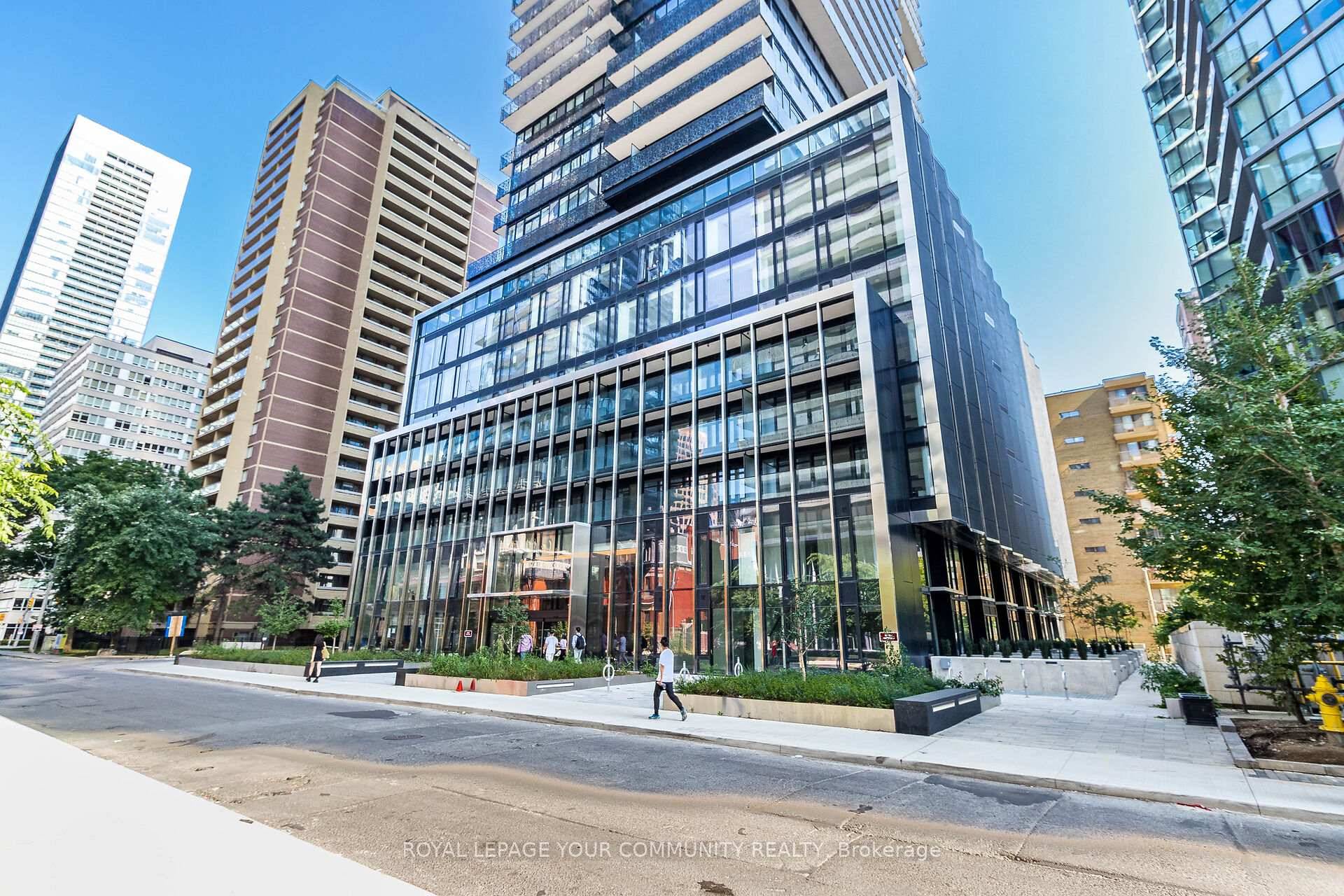 Experience luxury living at its finest in this stunning 3 Three Bedroom, 2 Two bathroom condo at 55 Charles Street East, part of the prestigious Bloor Yorkville Residences.