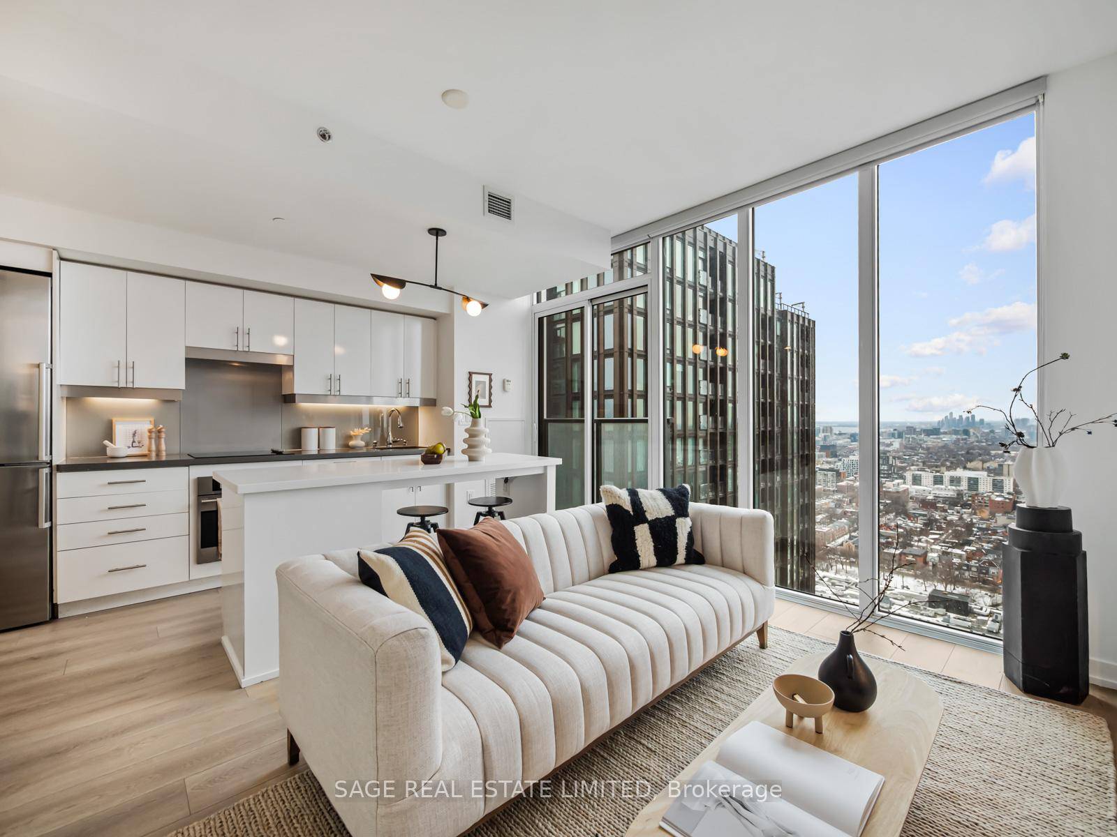 Luxury Living Redefined Stylishly Updated Condo With Breathtaking Views !