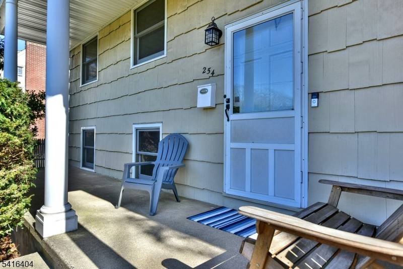 Immaculate and beautifully maintained 4 bedroom, 2.