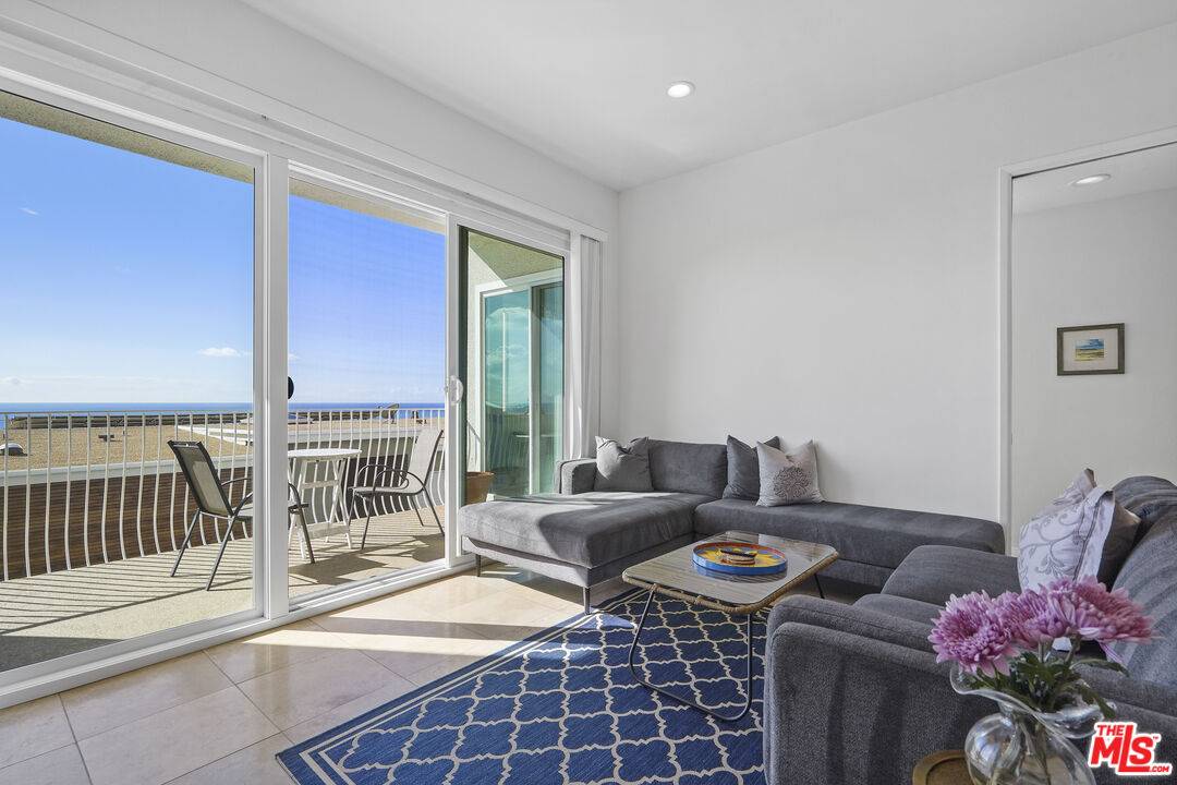 18103   Coastline Dr 2BR Malibu La