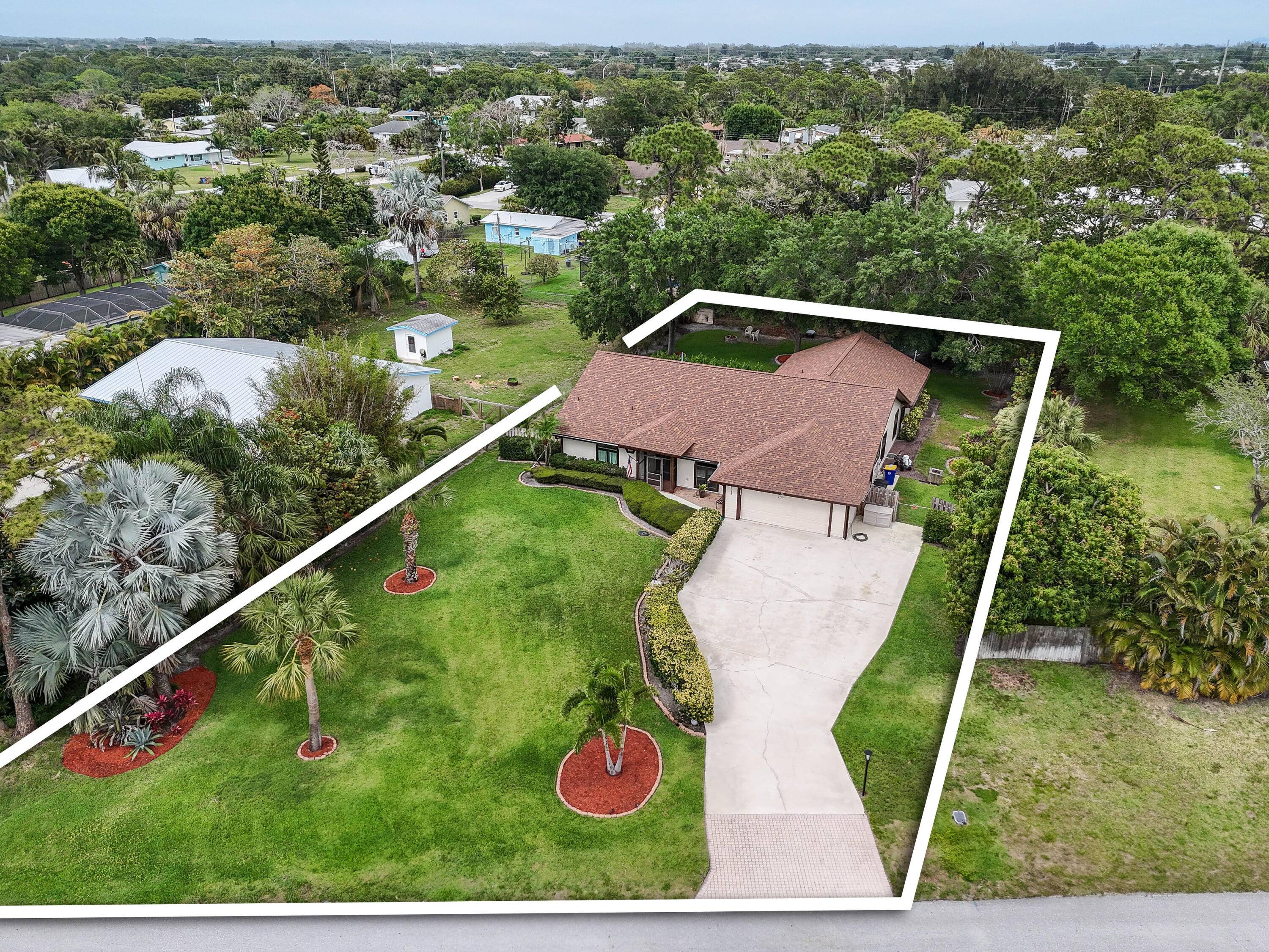 Spacious 5BR 2. 5BA split floor plan home with huge primary suite and large front yard.