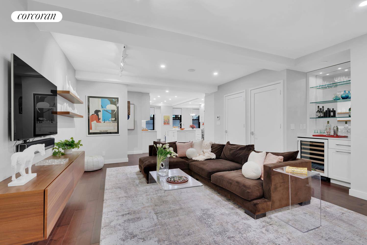 Superbly positioned a block from Riverside Park in one of the Upper West Side's elegant full service buildings, Apartment 1B at 440 West End Avenue is an expansive 2 to ...