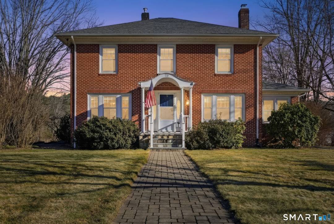 They don't make houses like 23 East Street anymore.