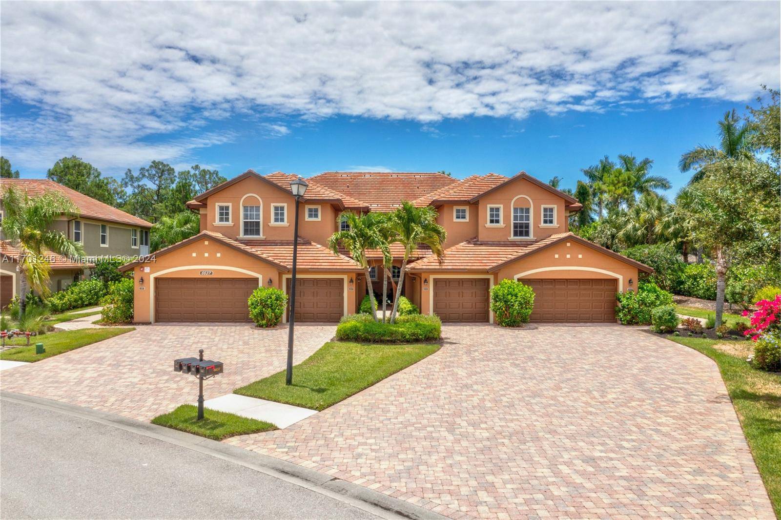 Lely Resort offers a luxurious lifestyle with amenities like the Players Club and Spa, featuring a resort style pool, fitness center, tennis courts, and a tiki bar.