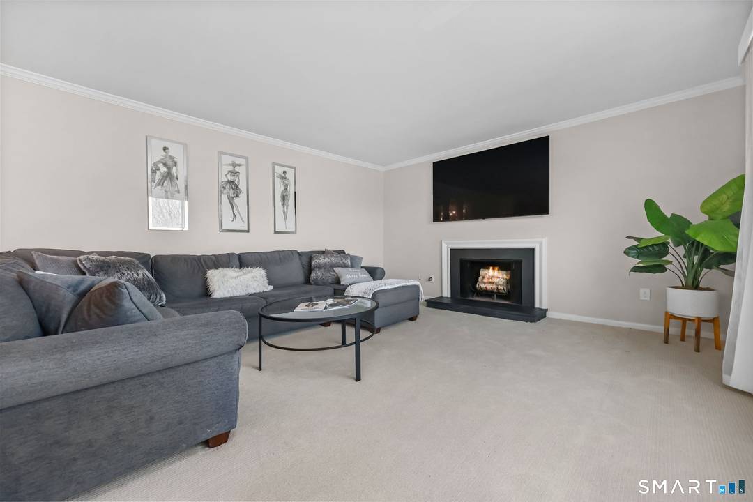 A wonderful lifestyle awaits at Birchwood Condominiums, where low maintenance living meets exceptional convenience.