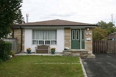 Beautiful Semi Detached Backsplit, Located In The Popular 'A' Section.