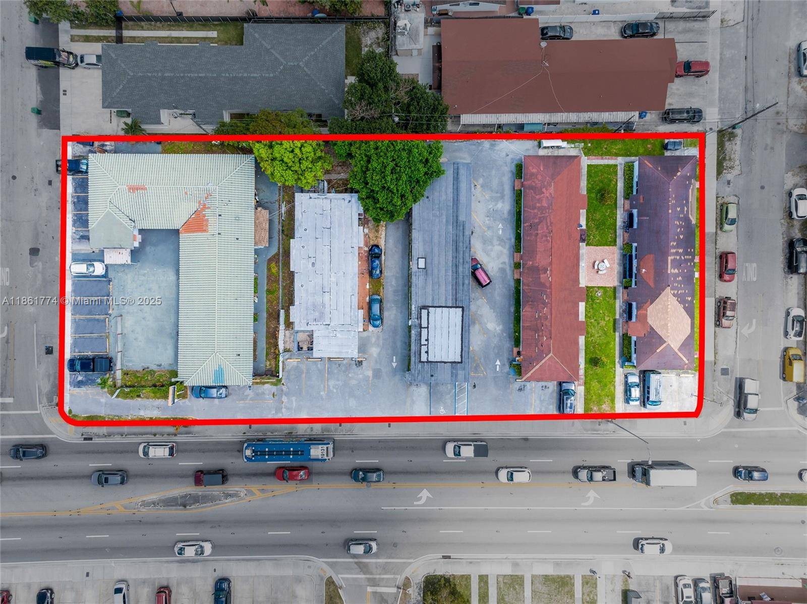 Hotel amp ; Apartment Assemblage Covered Land Play w Excellent Redevelopment Potential, in Flagami.