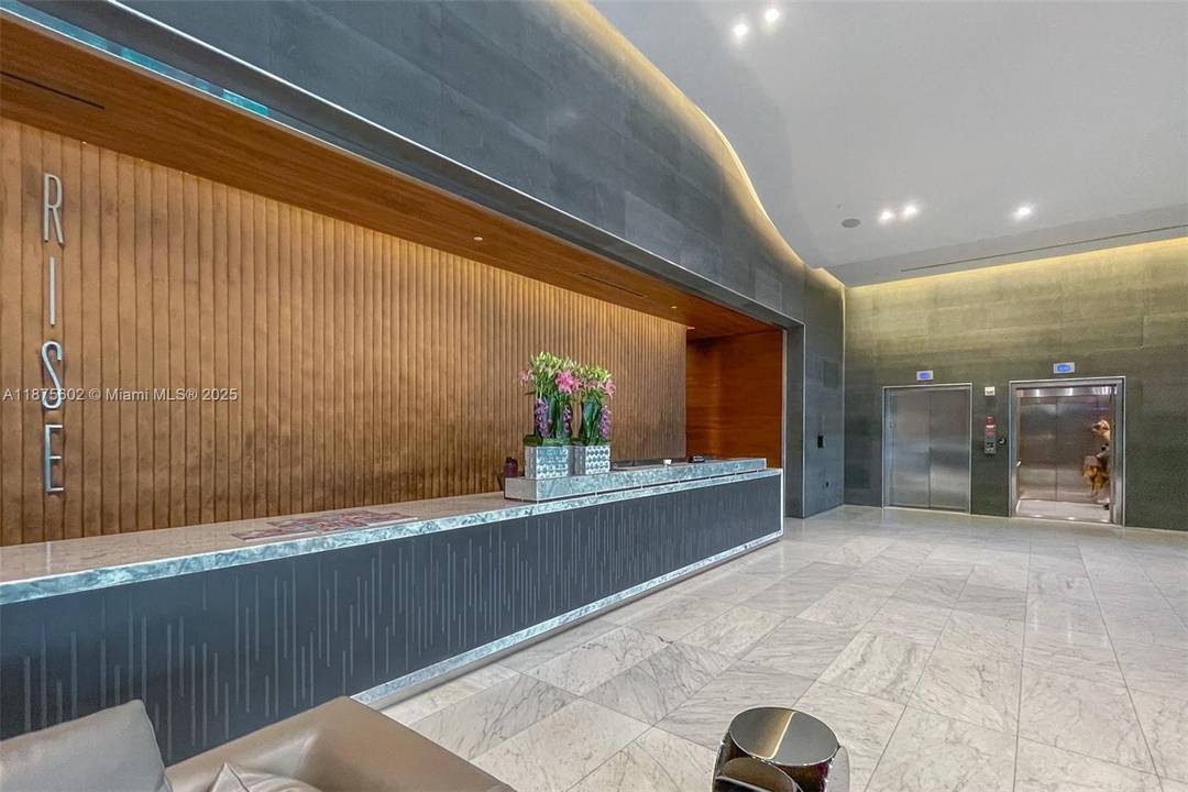 Rise Brickell, a spacious 2beds Den, 2.