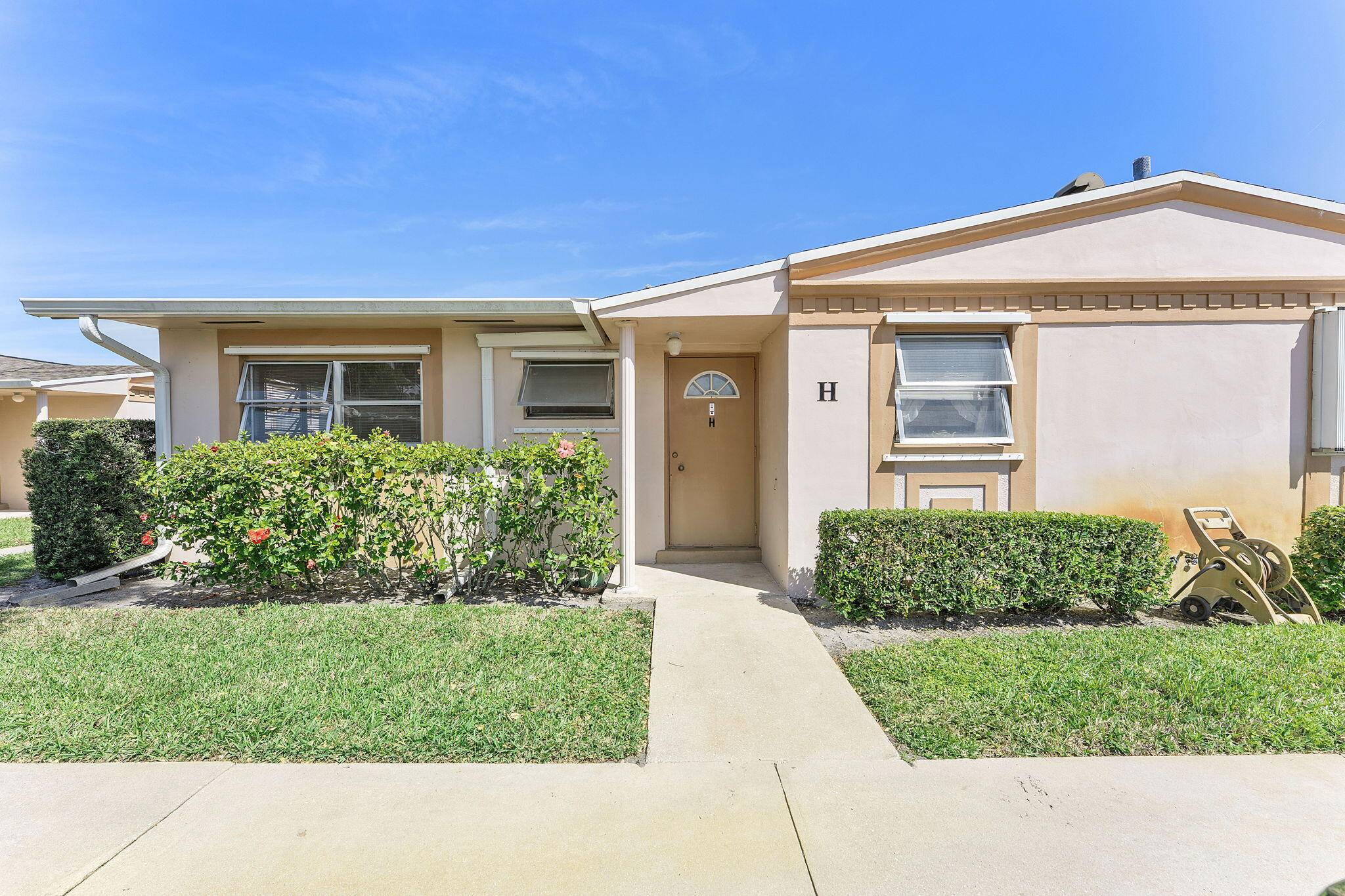 Welcome to this spacious 2 bedroom, 2 bathroom corner villa nestled in a desirable 55 community offering resort style amenities and a relaxed lifestyle.