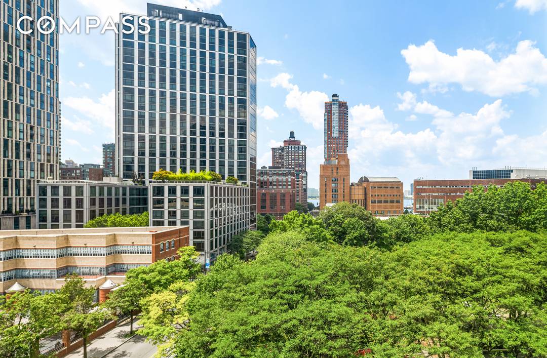 Bright and Spacious Tribeca 3 Bedroom Condo in Full Service Building This refined three bedroom, two bath residence is graced with open eastern and western exposures, welcoming beautiful light throughout ...