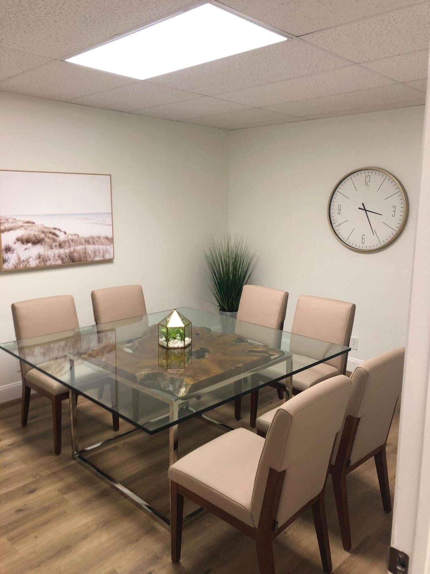 Multi use office space very close to downtown and I 95.