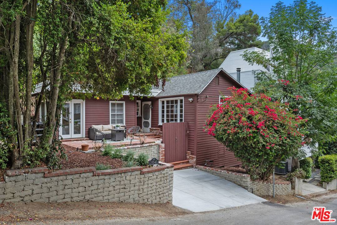 10545 Selkirk Ln 2BR Bel Air La