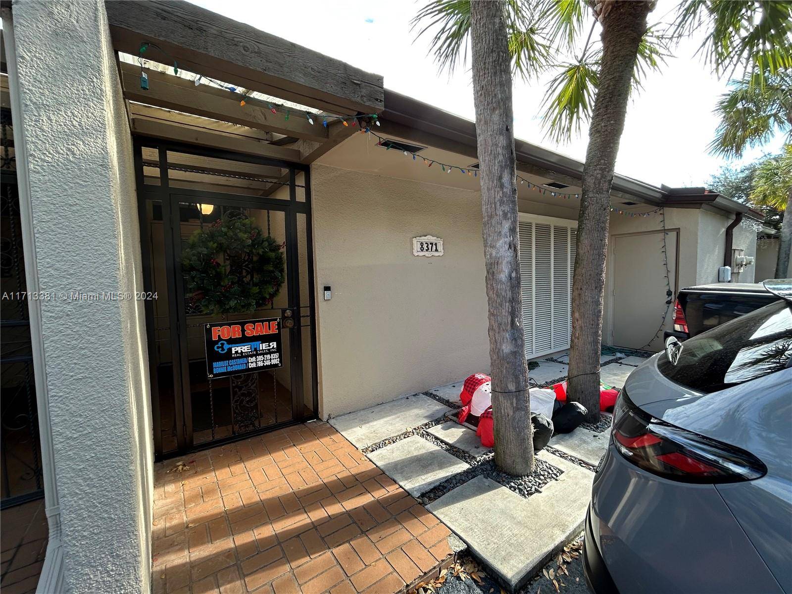Great opportunity to own the largest model townhome in Miami Lakes with over 2000 square feet.