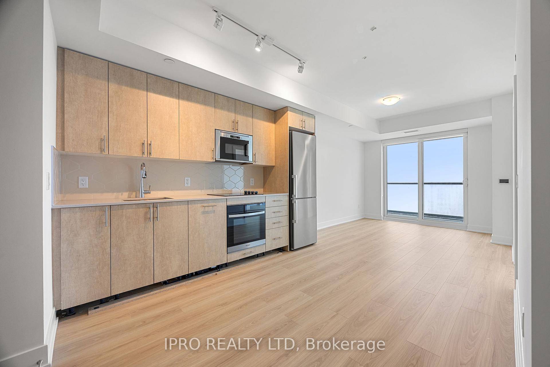 Welcome to luxurious UC Tower 2 Condo by Tribute Homes.