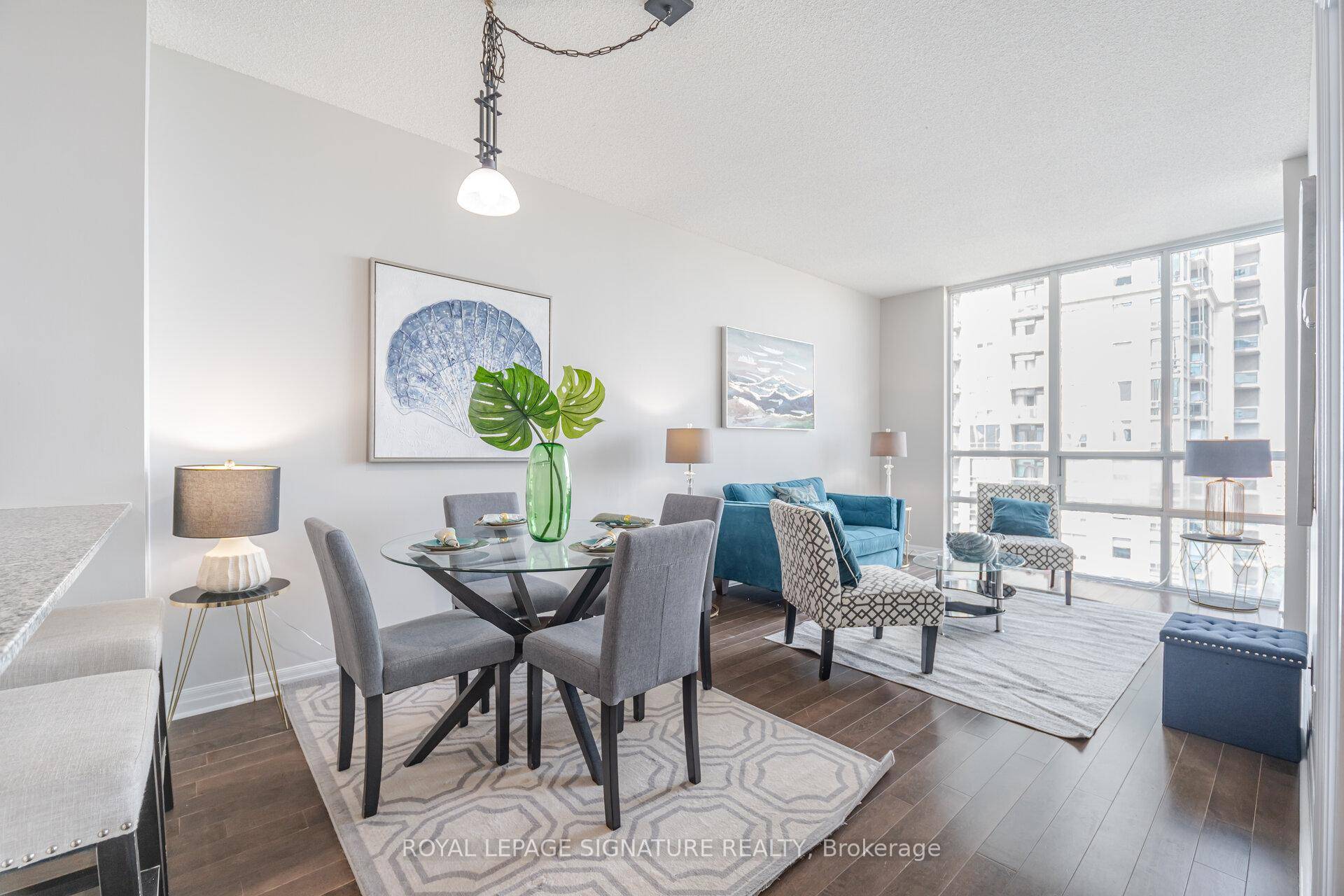 Experience Elevated Living At 3515 Kariya Dr 2003, Mississauga.
