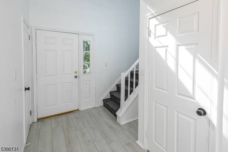 A quiet cul de sac in Quailbrook V is home to this townhouse sporting nearly all new windows.