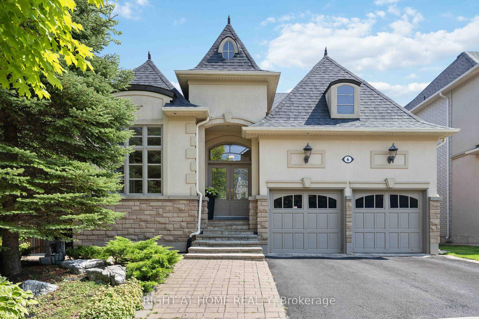 Welcome to this Luxury Bungalow located in the Prestigious 'Fountain Bleu' Community near Lake Wilcox.