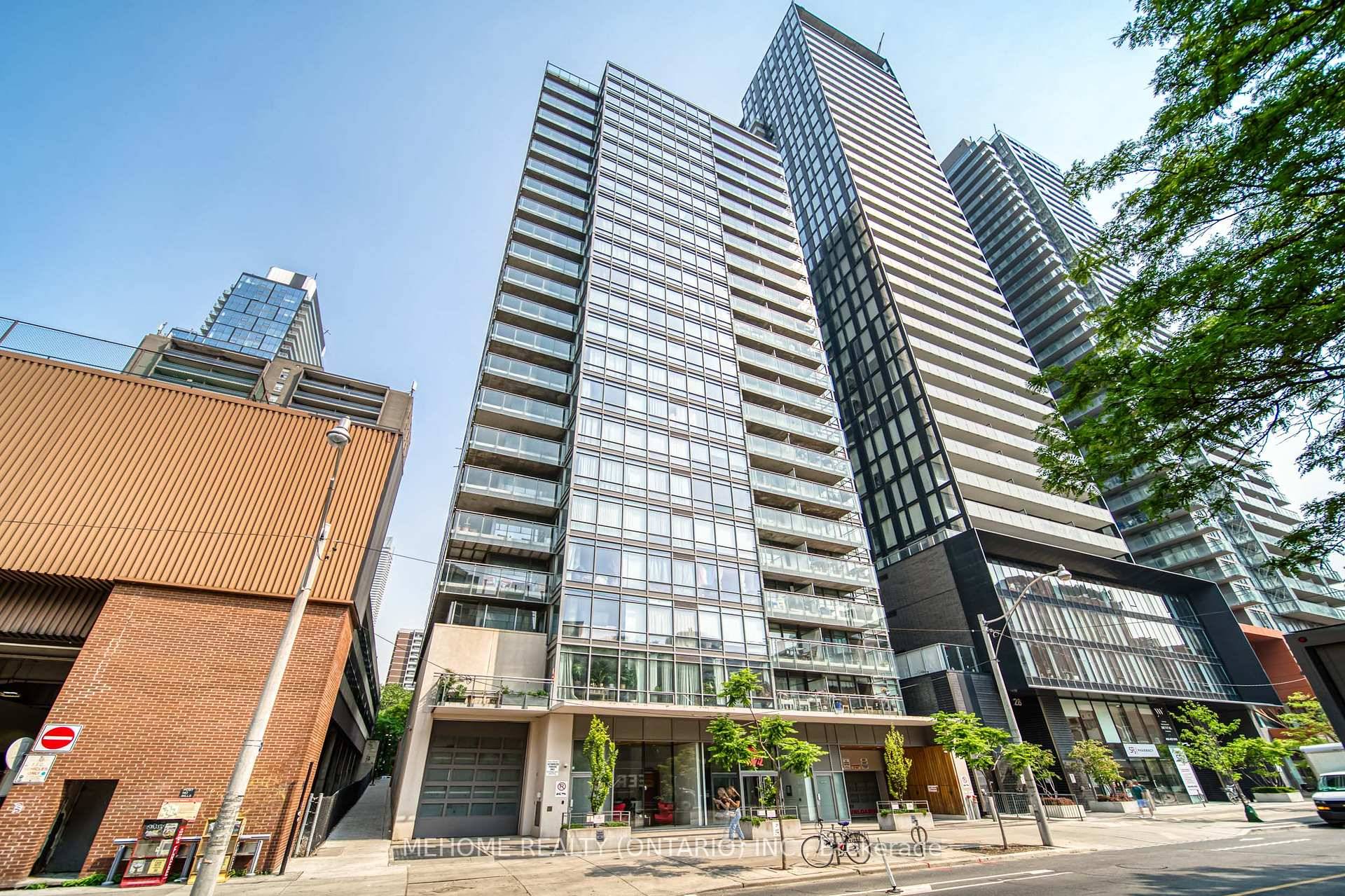 Absolutely Stunning 2Br, 2Wr Corner Unit With Parking, Locker And Wrap Around Balcony In A Luxurious Boutique Loft Style Building.