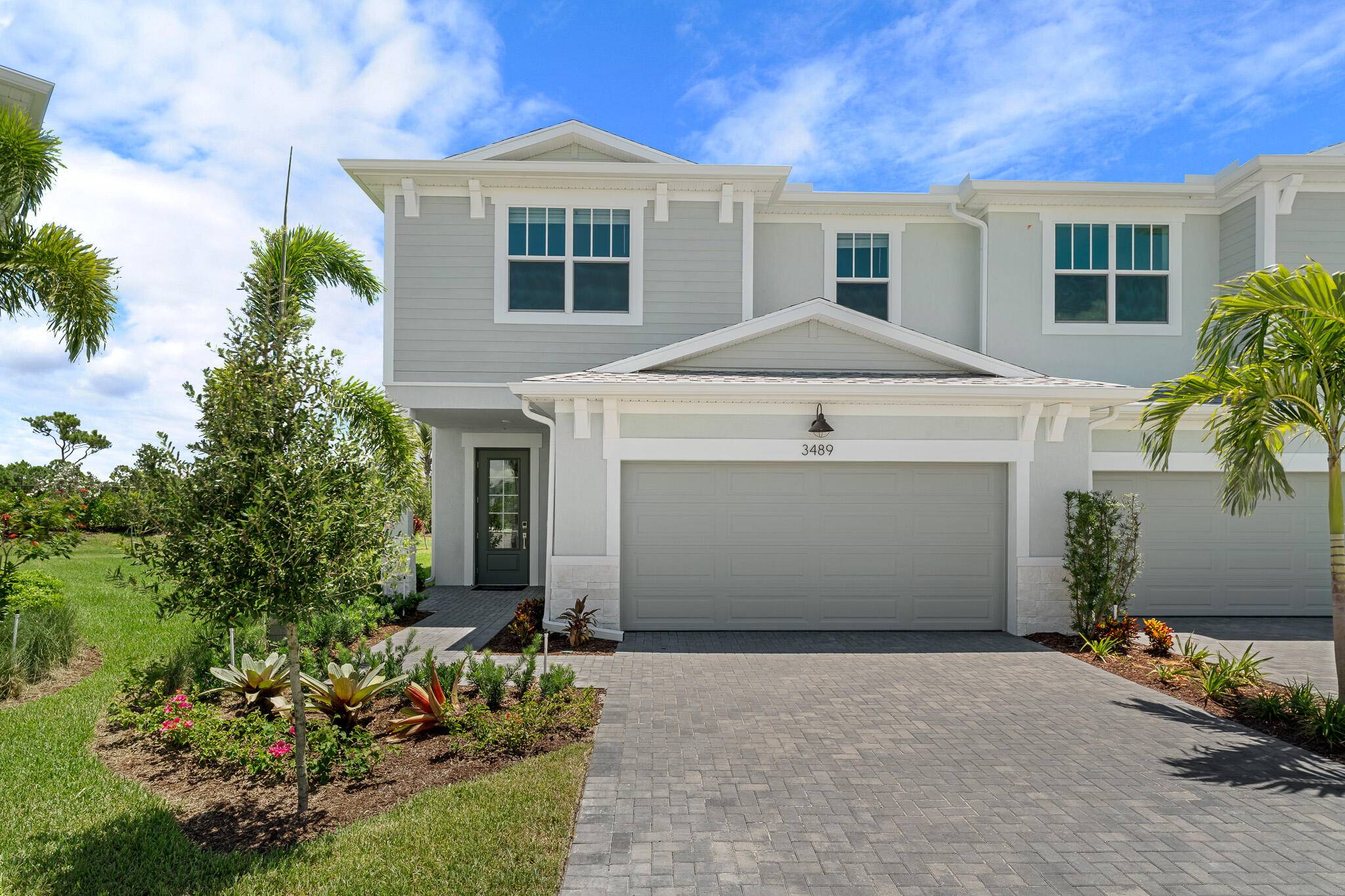 The largest floorplan in the offering at Avila, the Salina is a wide open 3 bedroom and 2.