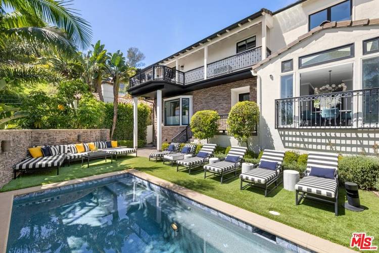 1472  N Kings Rd 3BR Sunset Strip La