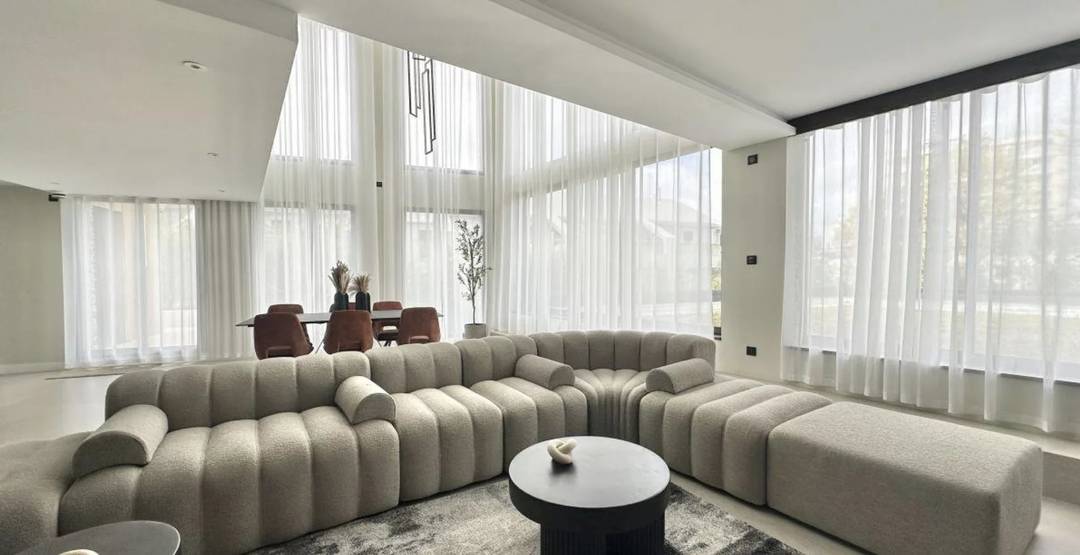 Villa de 560 m² - Sèvres - Piscine - Jardin