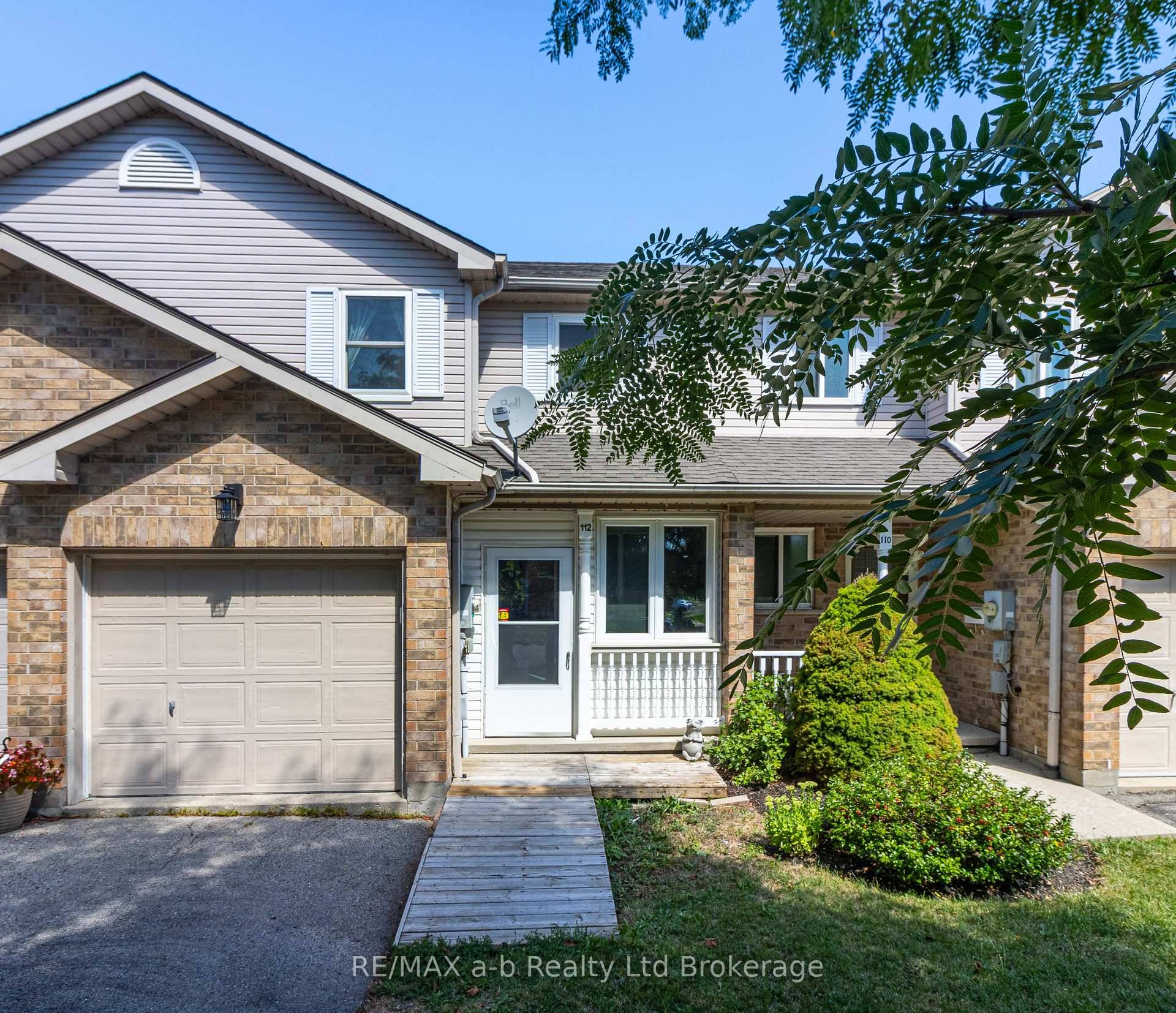 Discover the perfect blend of urban charm and natural beauty in this inviting residence.