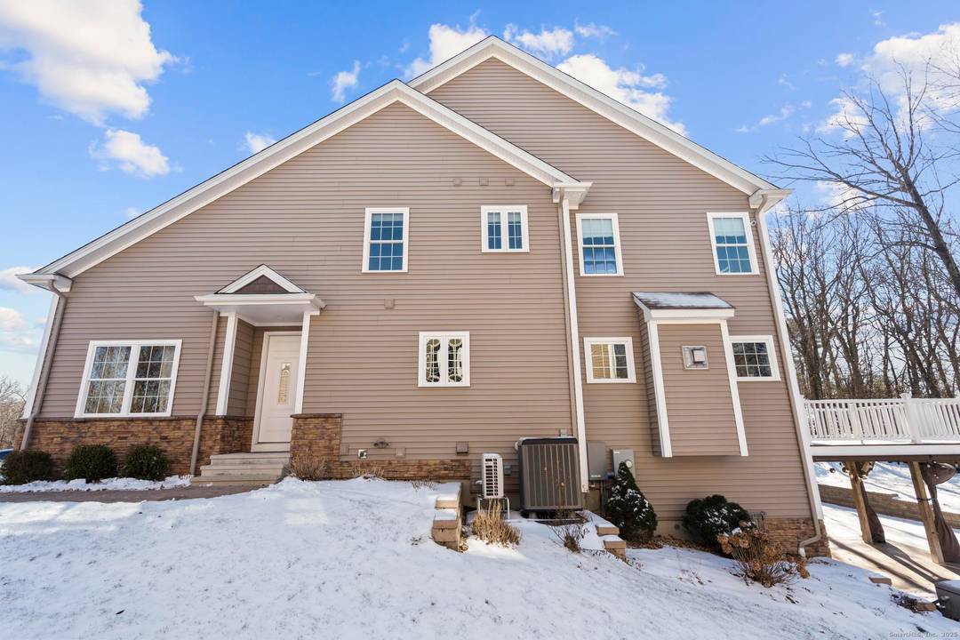 Discover the perfect blend of privacy and convenience in this highly desirable town home at 20 Brookview Circle.