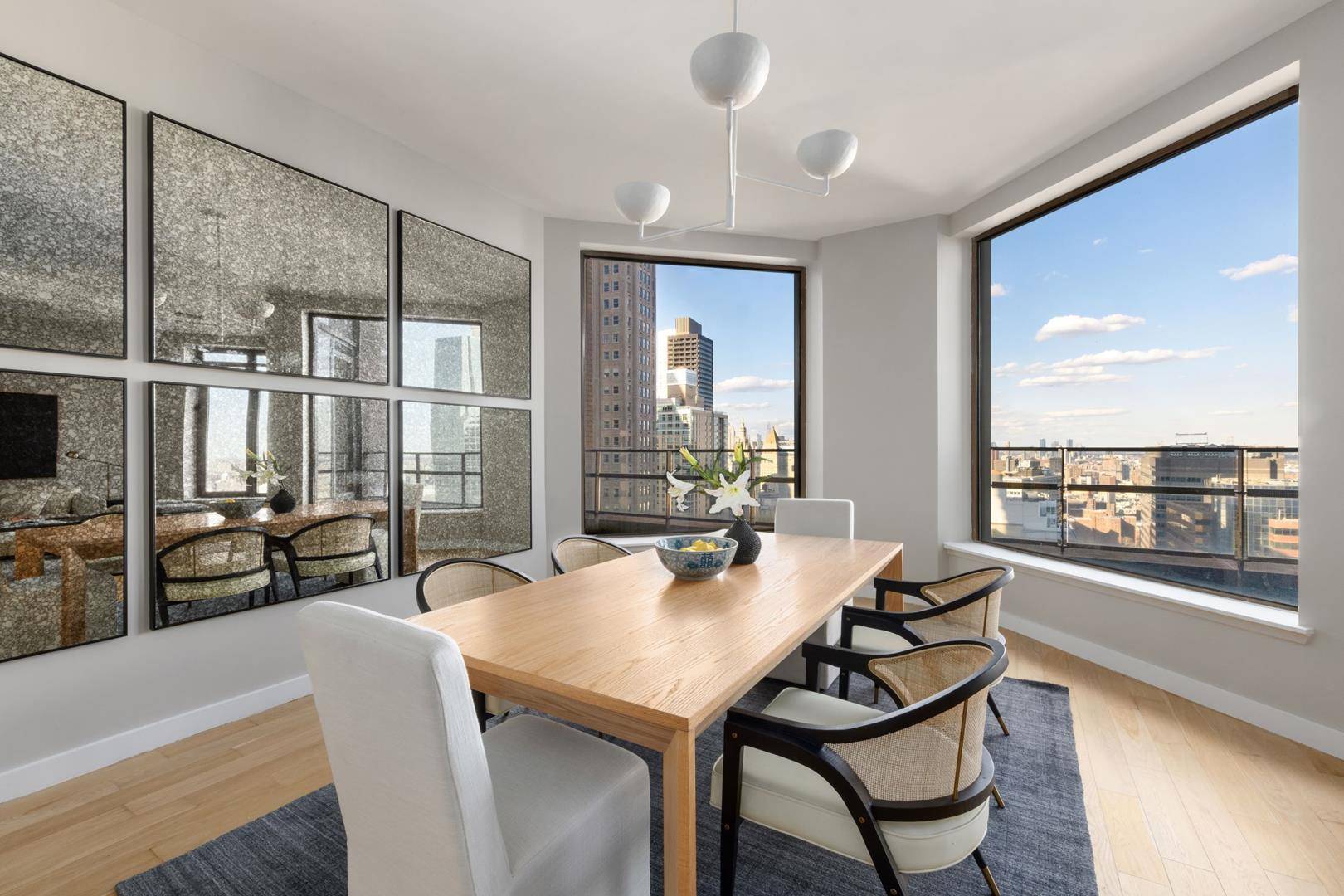 Platinum Properties is proud to present residence PHL5 at 75 Wall Street.