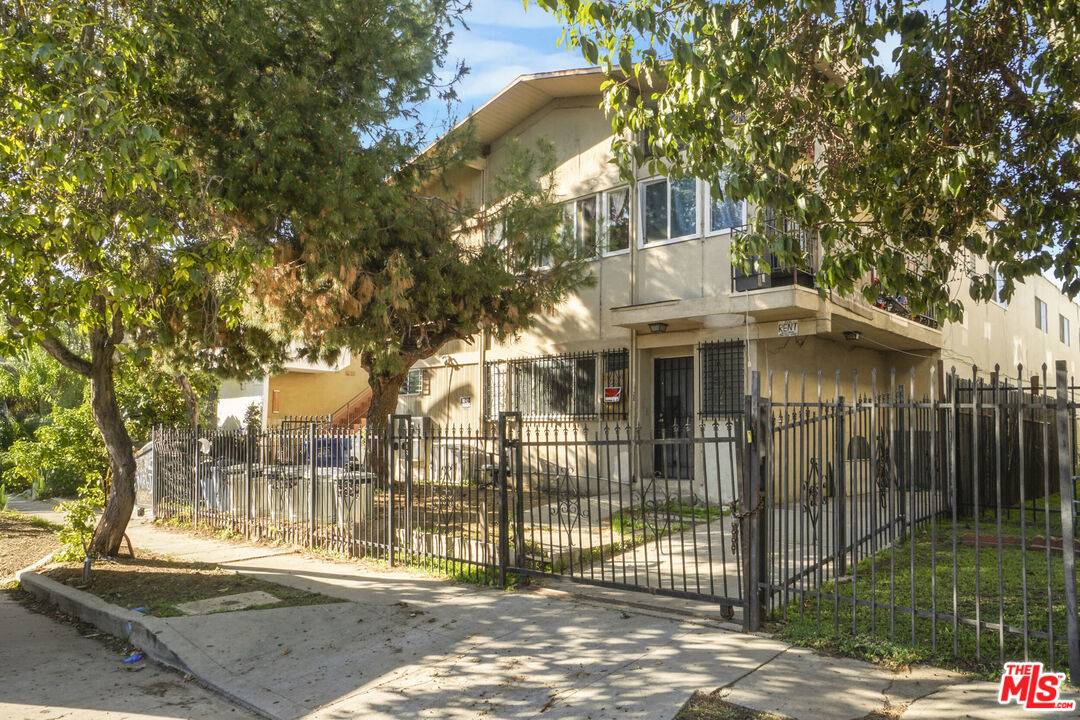 5727 Virginia Ave 10.0 Hancock Park LA