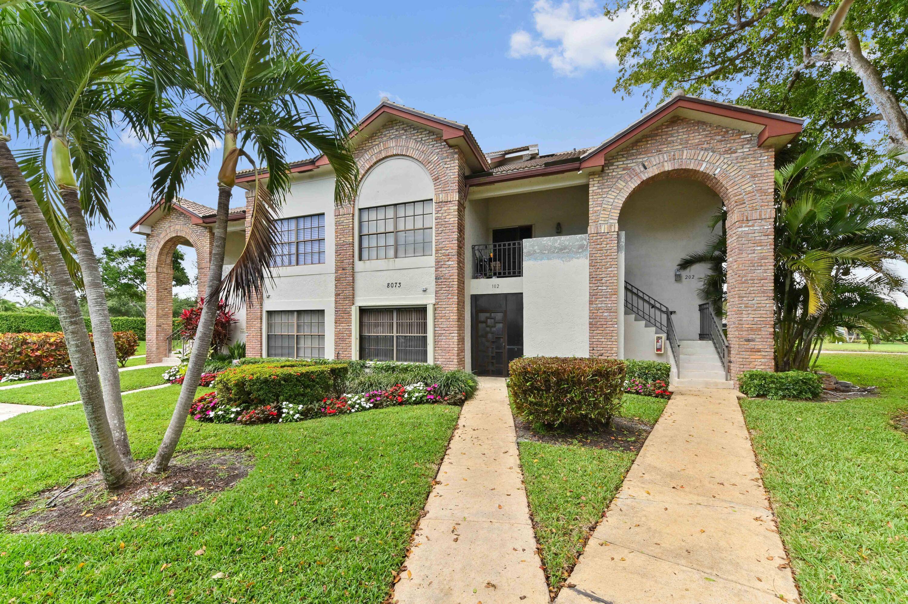 Welcome to 8073 Aberdeen Drive, a splendid real estate opportunity located in Boynton Beach, Florida.
