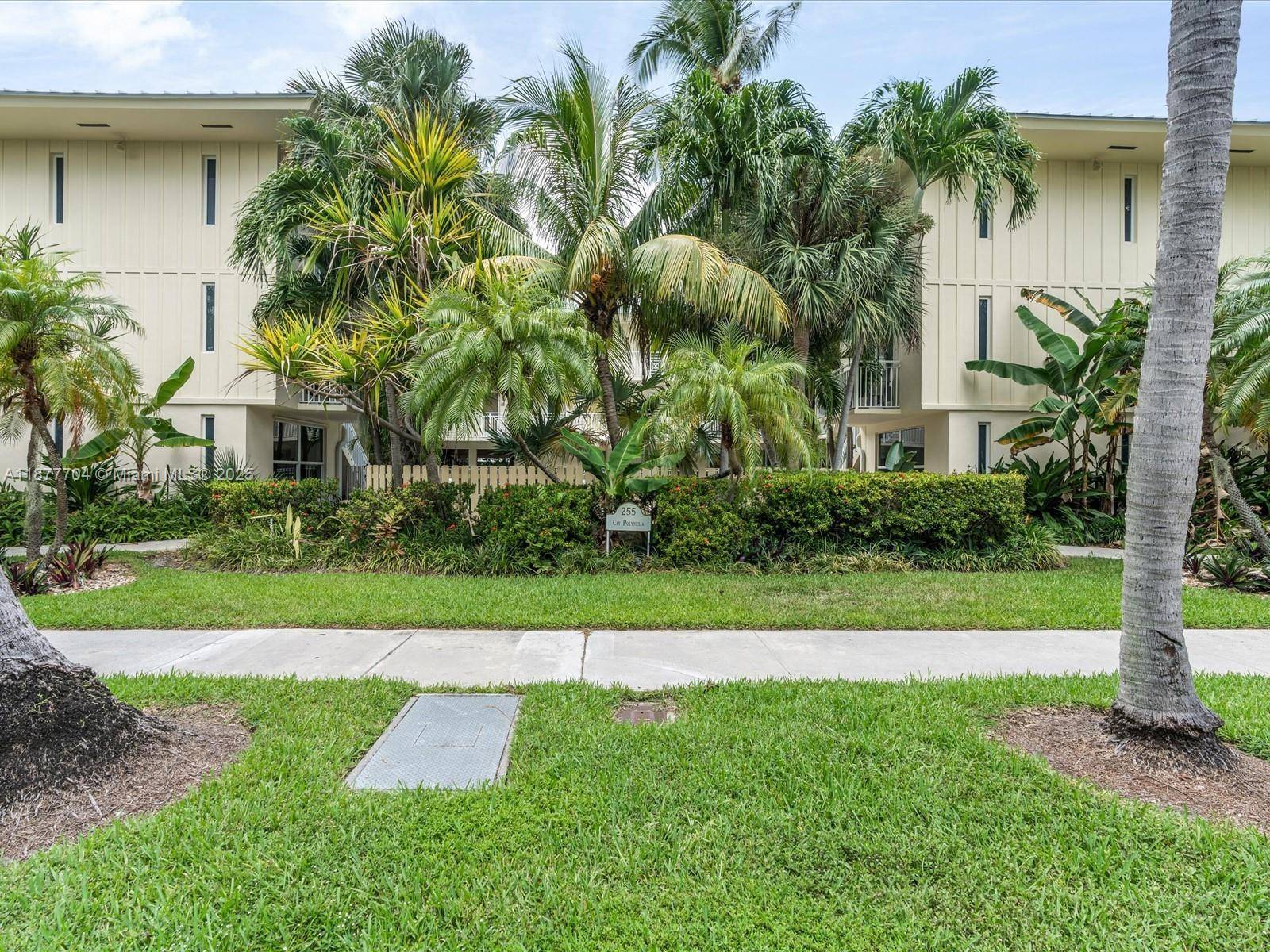 Warm amp ; Welcome Furnished corner unit in the heart of Key Biscayne.