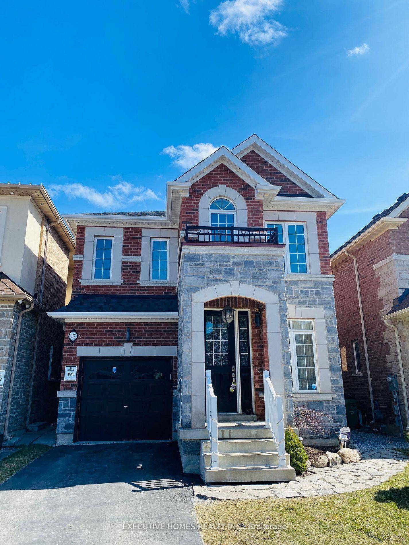 Only 8 Year Old Amazing Detached Home With Stone amp ; Brick Elevation !