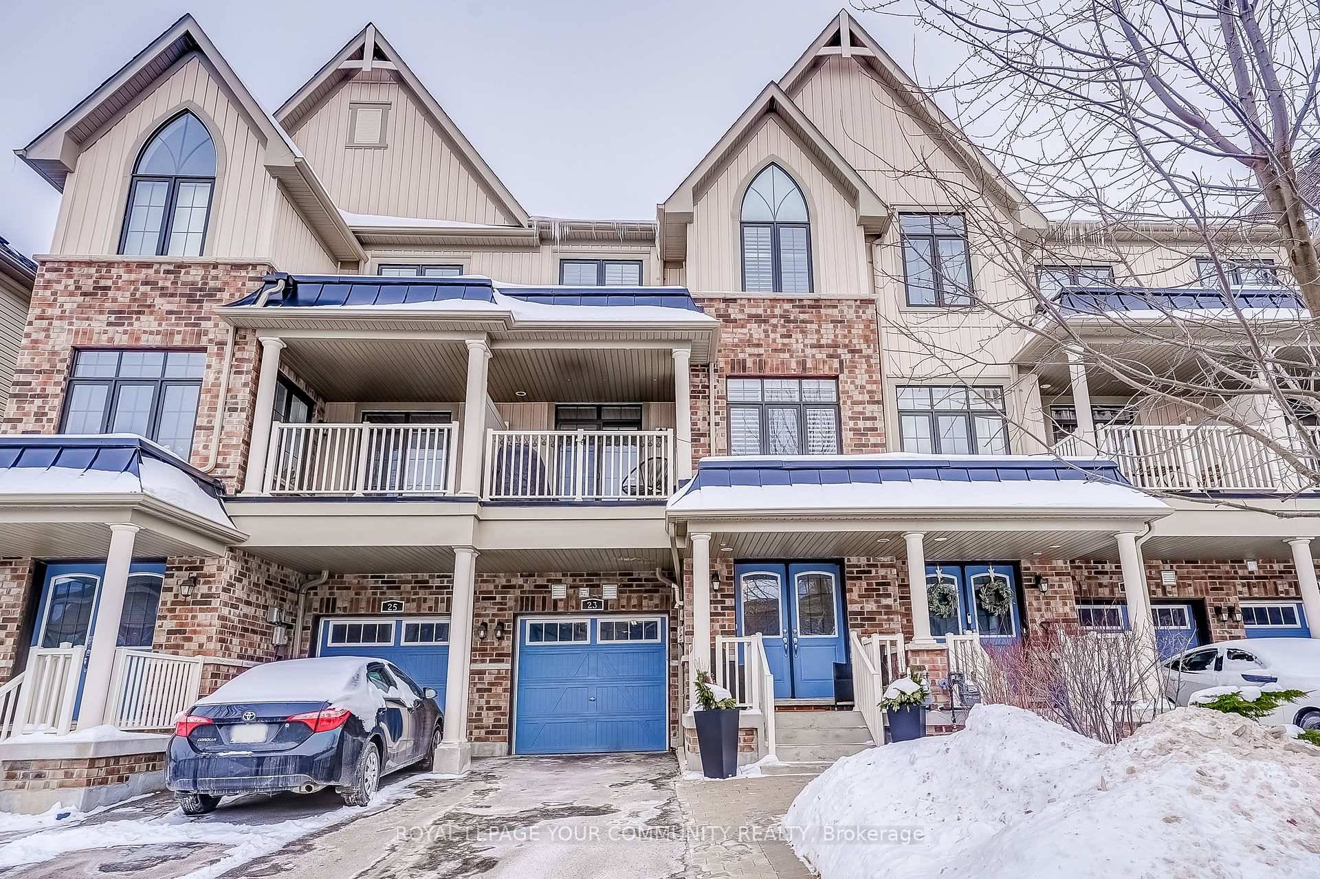 Welcome to 23 Blackpool Lane in the welcoming Queen's Landing community of East Gwillimbury.