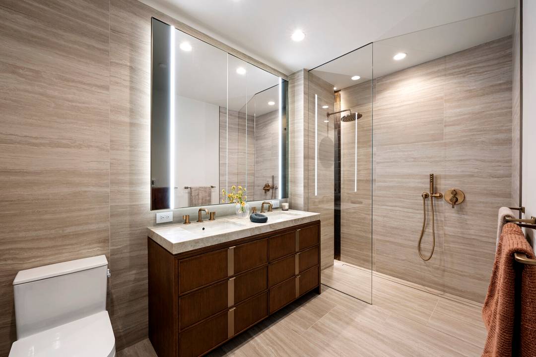 Residence 1401 is a distinctive three bedroom home spanning 1, 711 square feet, distinguished by a great room with double height 20 foot ceiling and 200 square feet of outdoor ...